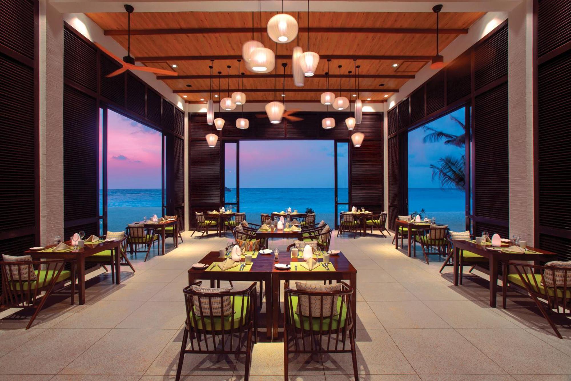 Oblu Select Sangeli 5* Eriyadu