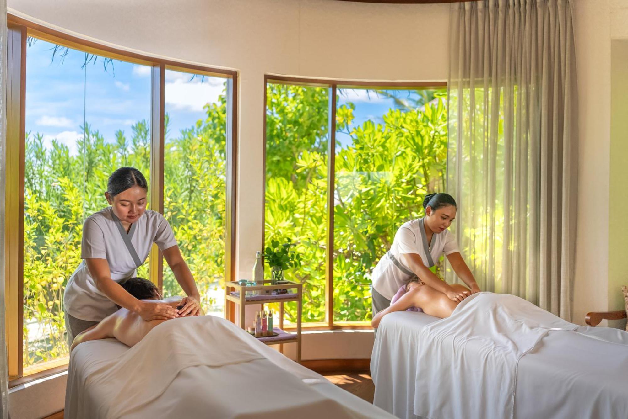 Oblu Select Sangeli Resort 5*